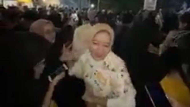 Viral Joget Massal Wanita Berkerudung dan Waria di Makassar, BMI Sulsel Minta Manajemen Kafe Kontrol Pengunjungnya